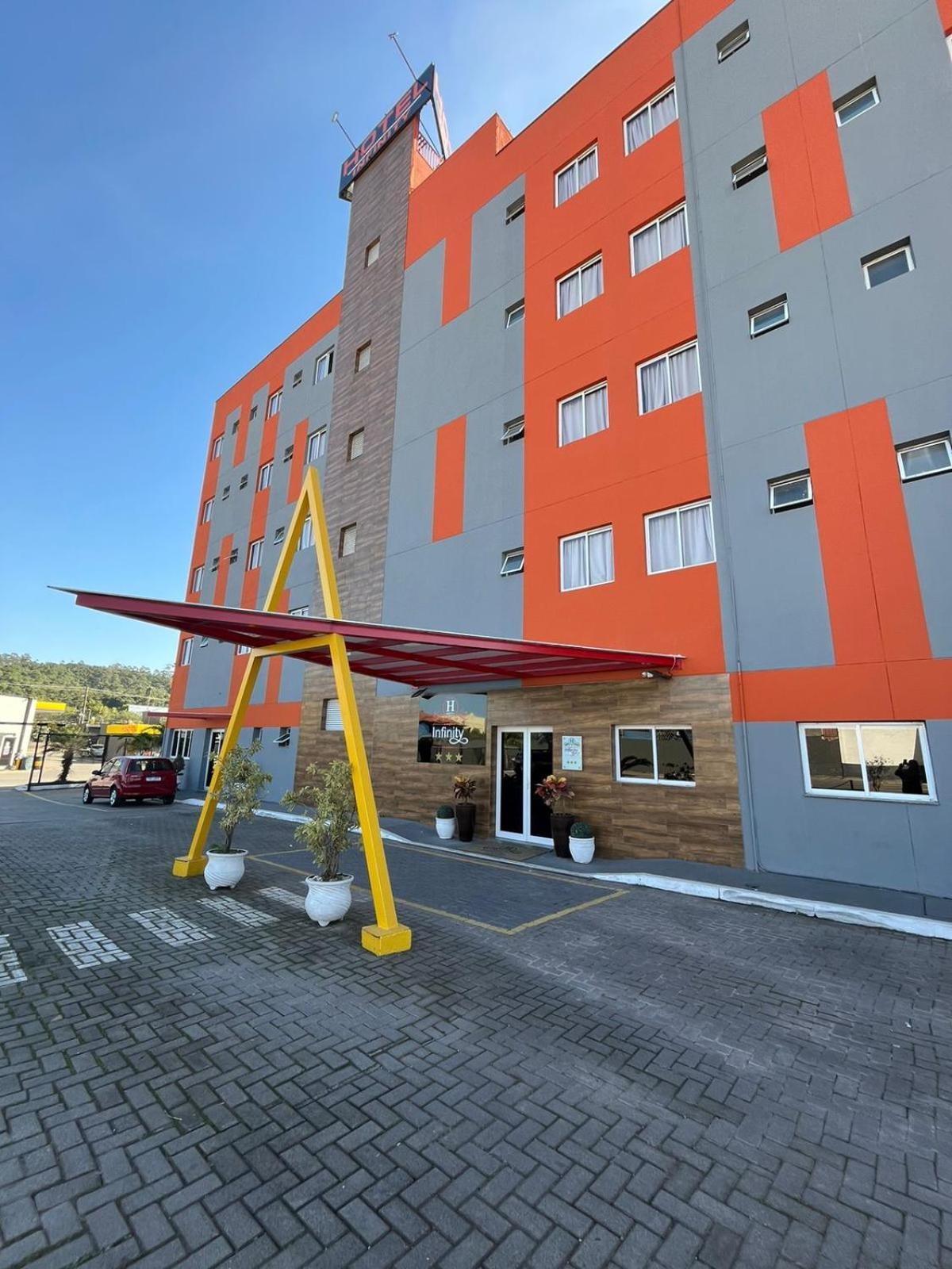 Hotel Infinity Maua  Ngoại thất bức ảnh