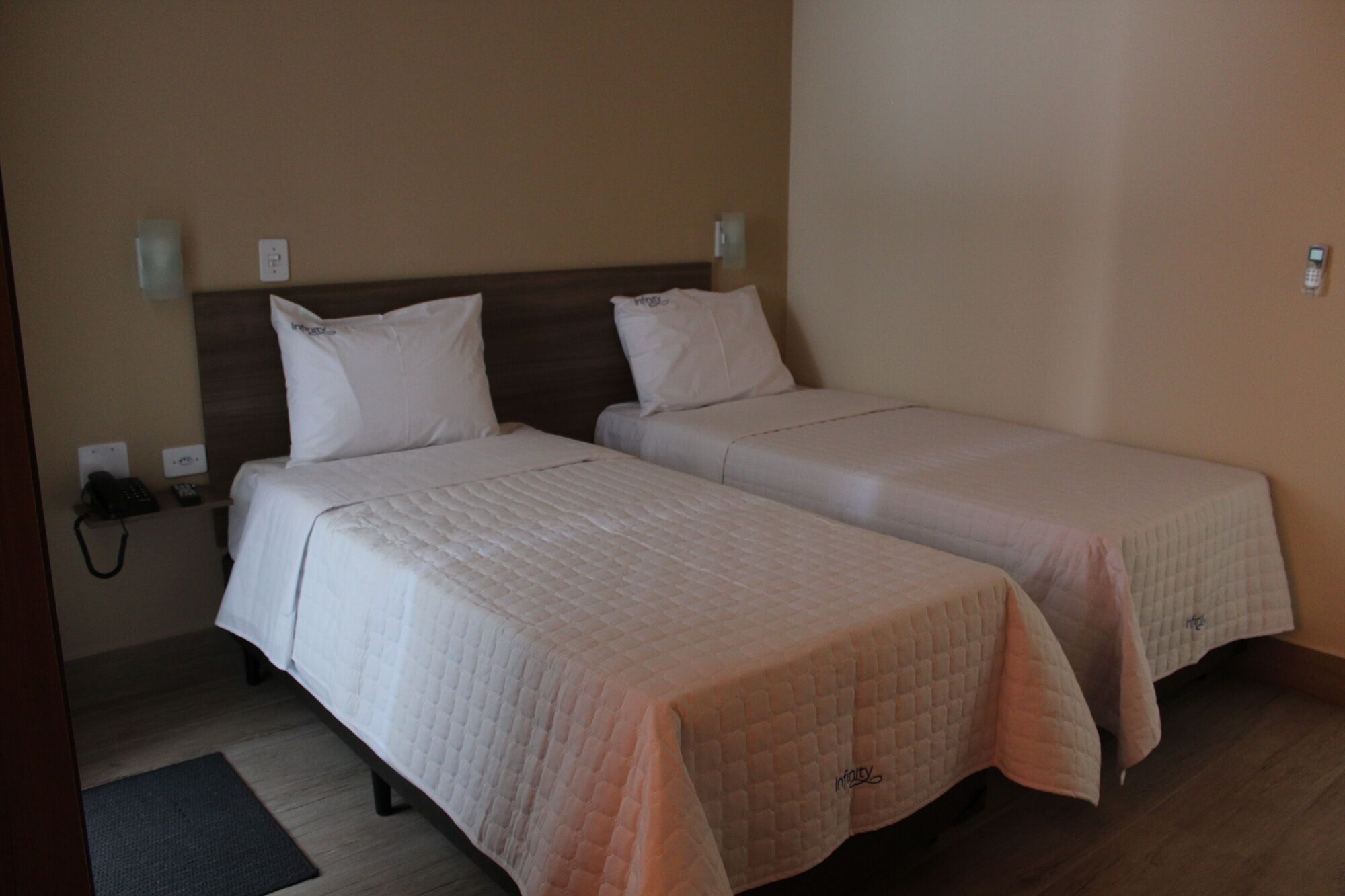 Hotel Infinity Maua  Ngoại thất bức ảnh